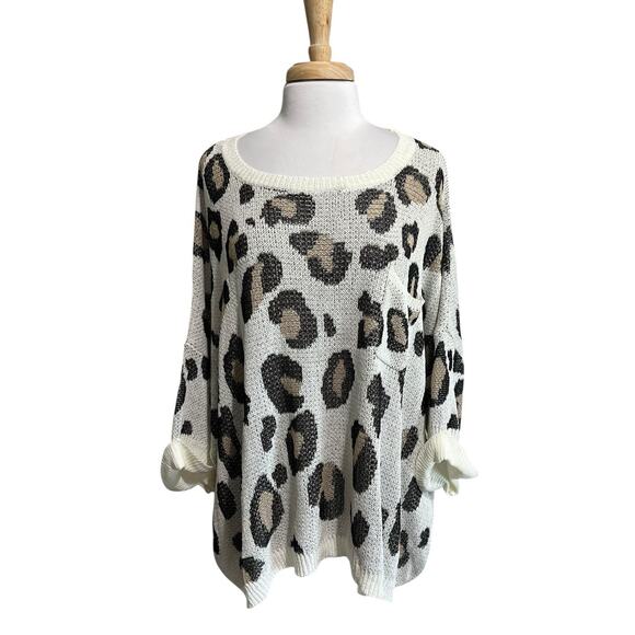 JODIFL Womens L Oversized Pullover Slouch Sweater Leopard Print Half Sleeve NEW - Picture 1 of 7
